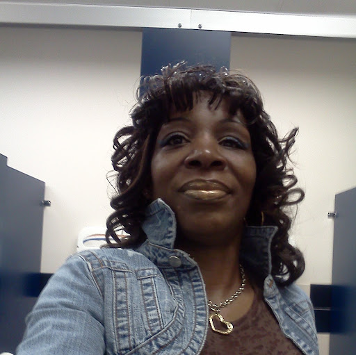 Shirley Richardson Photo 26