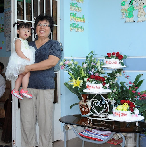 Hoa Chau Photo 14