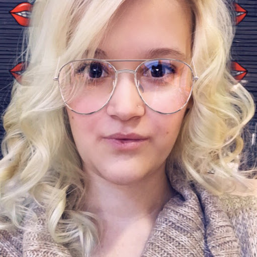 Jessie Taylor Photo 14