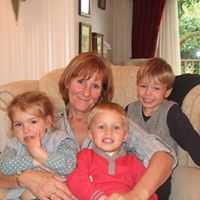 Sandra Dobbs Photo 15