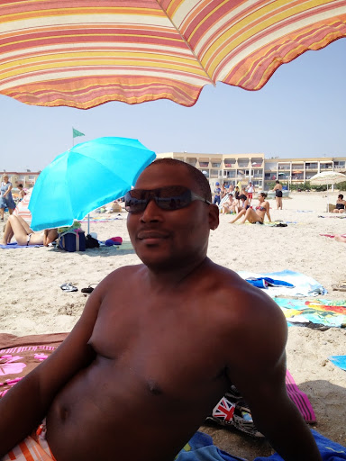 Raymond Patrick Photo 37