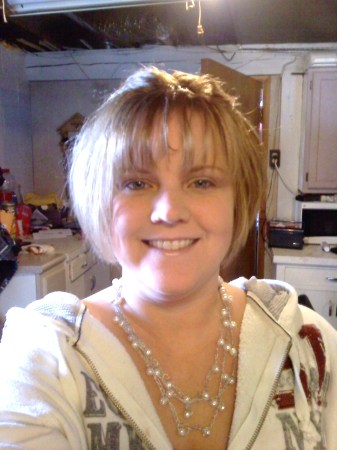 Michelle Larson Photo 9
