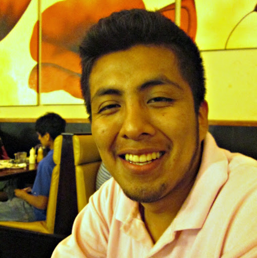 Carlos Castro Photo 43