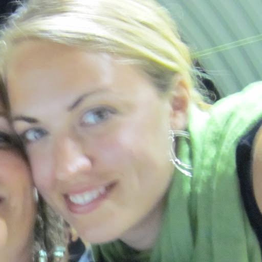 Sarah Weller Photo 6