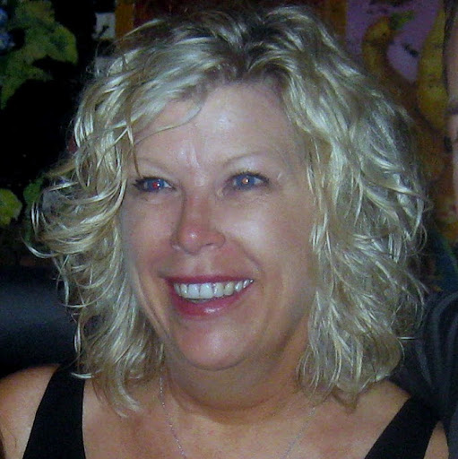 Lisa Durden Photo 27
