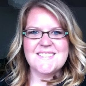 Allison Howell Photo 33
