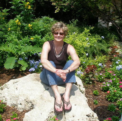 Ann Arnold Photo 18