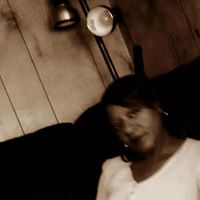 Lisa Loving Photo 37