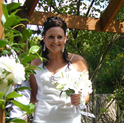 Tracey Shaw Photo 19