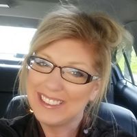 Tracy Spalding Photo 30