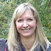 Kristine Warner Photo 20