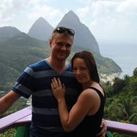 Laura Leger Photo 11