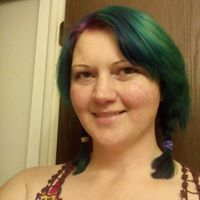 Jenifer Mckinney Photo 5