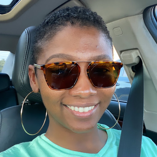 Carmen Harris Photo 34