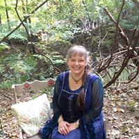 Paula Parker Photo 29