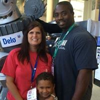 Amanda Roberson Photo 37