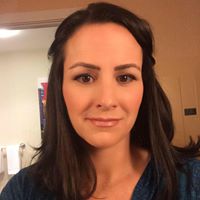 Jennifer Springer Photo 14