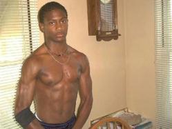 Larry Cable Photo 27