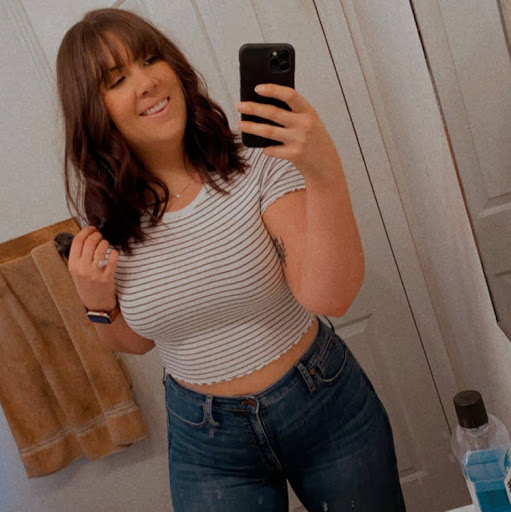 Alyssa Herbert Photo 1
