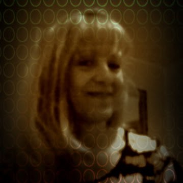 Linda Caldwell Photo 13