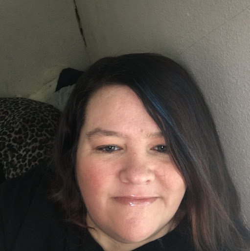 Kimberly Hill Photo 25