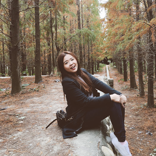 Daisy Lin Photo 12