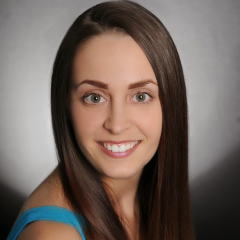 Cassandra Harvey Photo 14