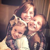 Stephanie Foreman Photo 40