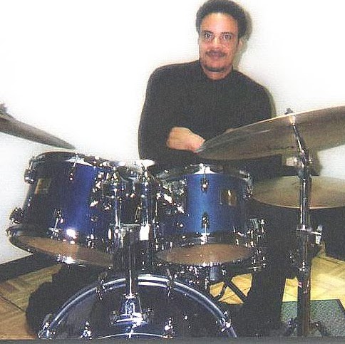 Theo Richardson Photo 2