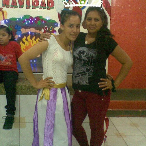 Veronica Hidalgo Photo 27