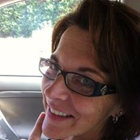 Julie Mckinney Photo 15