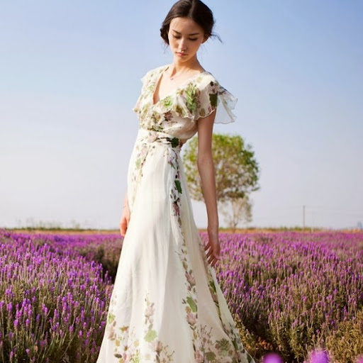 Helena Chang Photo 19