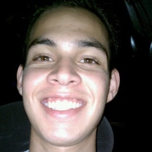 Reyes Gomez Photo 11