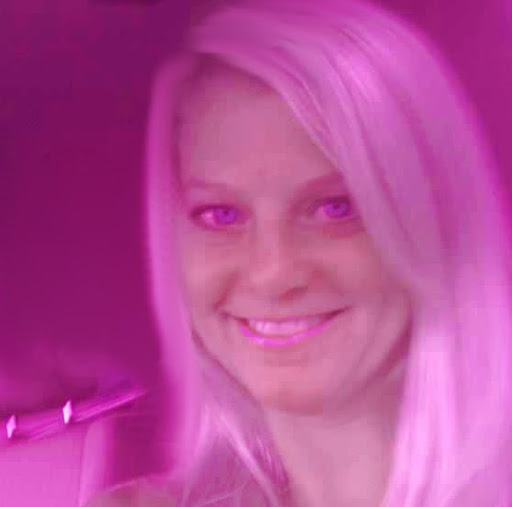 Vicki Adkins Photo 4