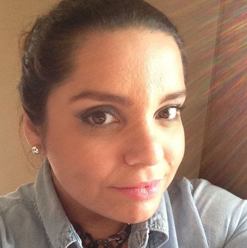 Sylvia Perry Photo 17