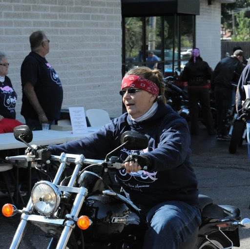 Diana Richardson Photo 45