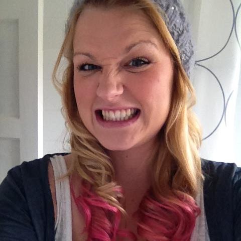 Jennifer Cain Photo 14