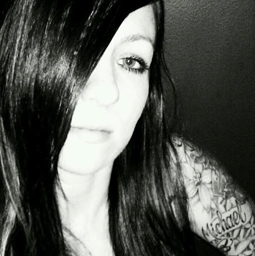 Stephanie Hawk Photo 11