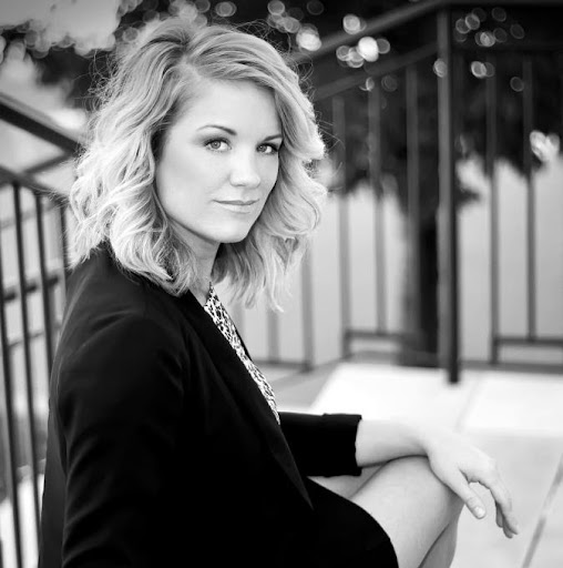 Brandy Cunningham Photo 13