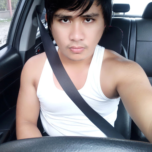 Ralph Gutierrez Photo 40