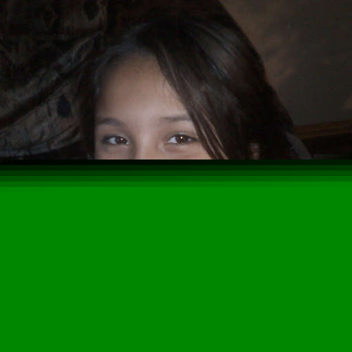 Emily Fernandez Photo 32