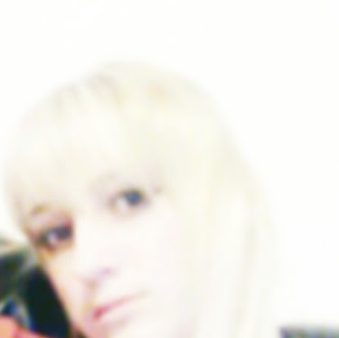 Laura England Photo 10