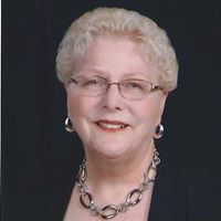 Mary Simons Photo 32