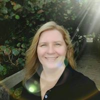 Michelle Dingman Photo 13