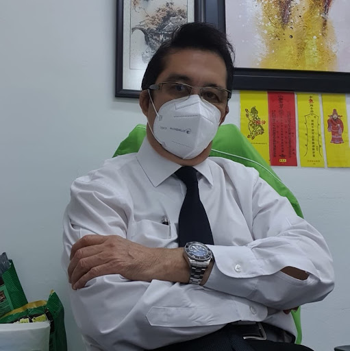 Martin Roberts Photo 33