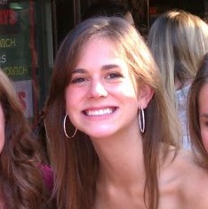 Emily Johnson Photo 28