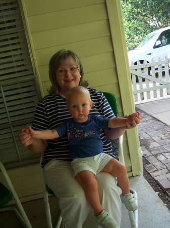 Janet Taylor Photo 11