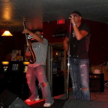 Todd Hanson Photo 33