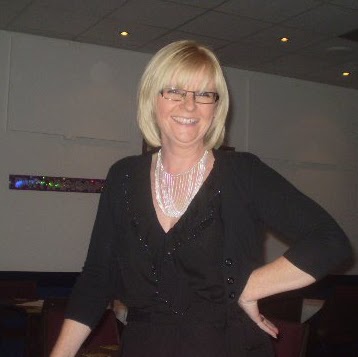 Tracey Robbins Photo 17