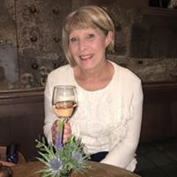 Catherine Singleton Photo 15